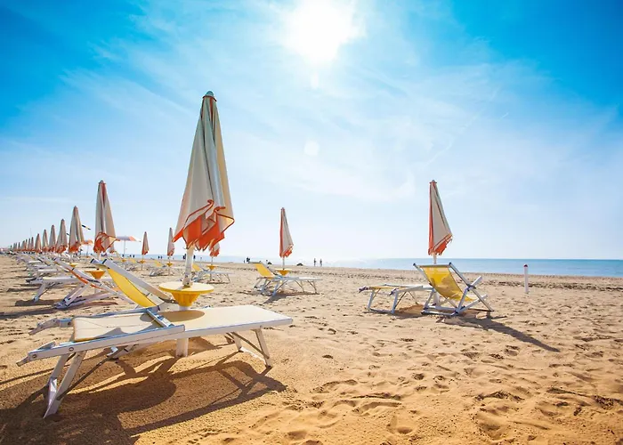 Bright Flat Close To The Appartamento Bibione